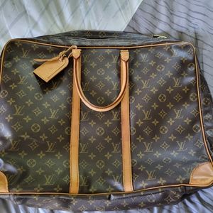 Louis Vuitton Carryon luggage